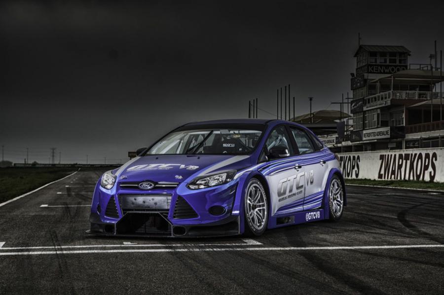 Ford Focus Sedan GTC V8 '2014